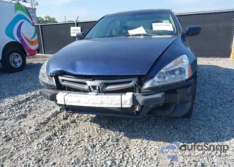 2005 Honda Accord 2.4 Lx from USA, damaged, VIN JHMCM564X5C002237